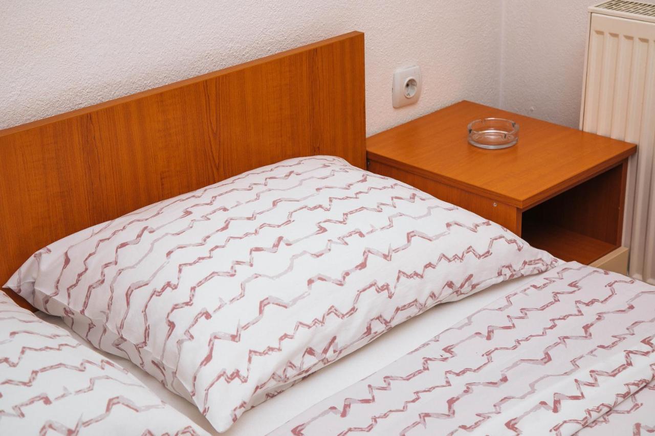 Jezero Laminci Bed & Breakfast Bosanska Gradiska Exterior foto
