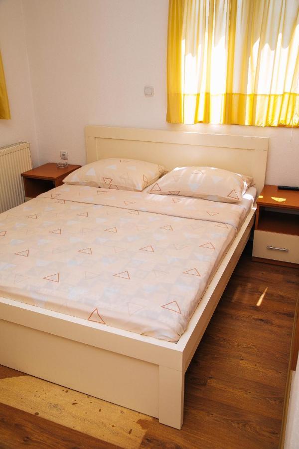 Jezero Laminci Bed & Breakfast Bosanska Gradiska Exterior foto