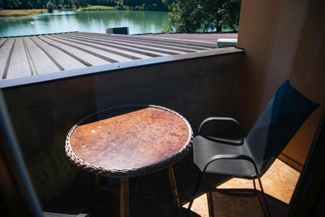 Jezero Laminci Bed & Breakfast Bosanska Gradiska Exterior foto