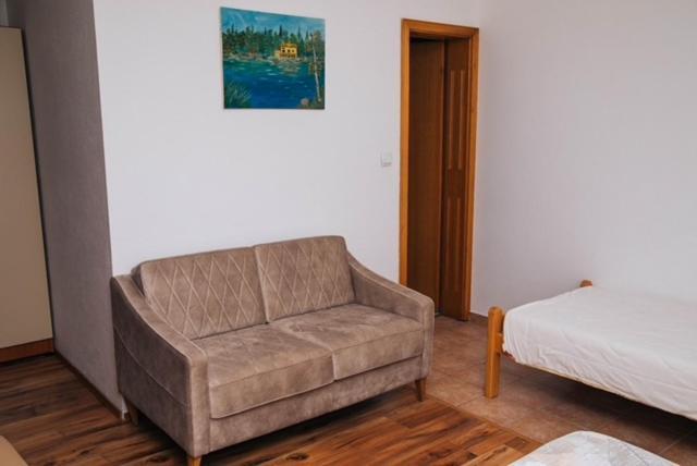 Jezero Laminci Bed & Breakfast Bosanska Gradiska Exterior foto